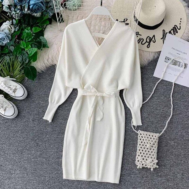 Elegant Sleeve V Neck Knitted White Dress