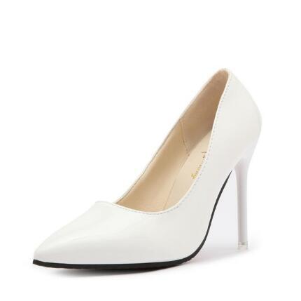 Pointed Toe Patent Leather Pumps