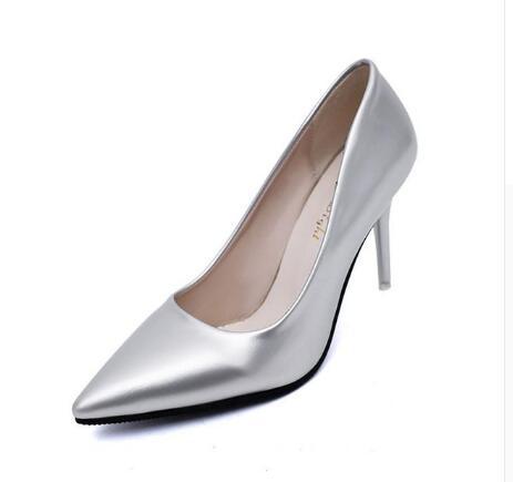 Pointed Toe Patent Leather Pumps